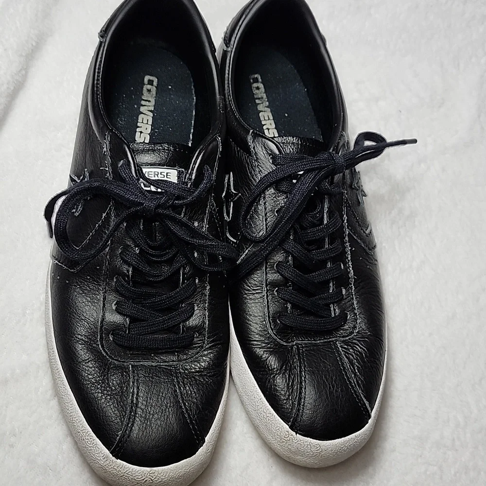 Converse Black Leather Low Top Sneakers Men 9 Women 10.5 Unisex - Picture 6 of 8